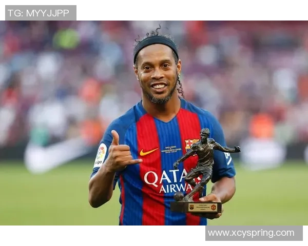 足球传奇谢幕时刻 球星退场仪式背后的感动与荣耀